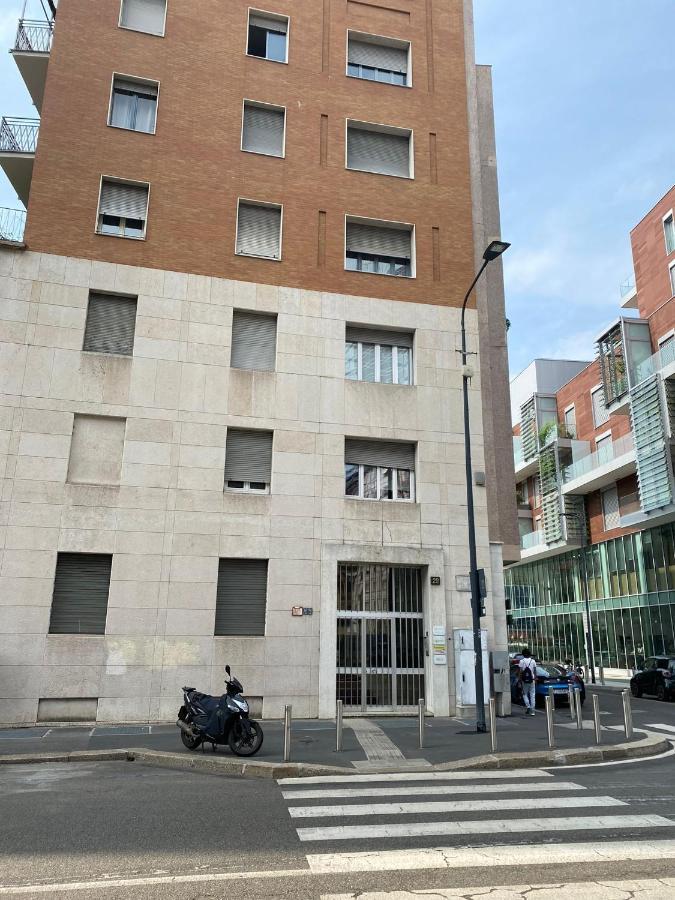 Lovely Apartment In The New Porta Nuova Area Milano Dış mekan fotoğraf