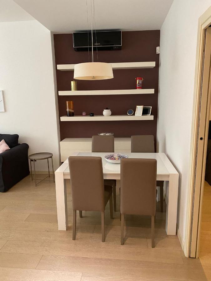 Lovely Apartment In The New Porta Nuova Area Milano Dış mekan fotoğraf