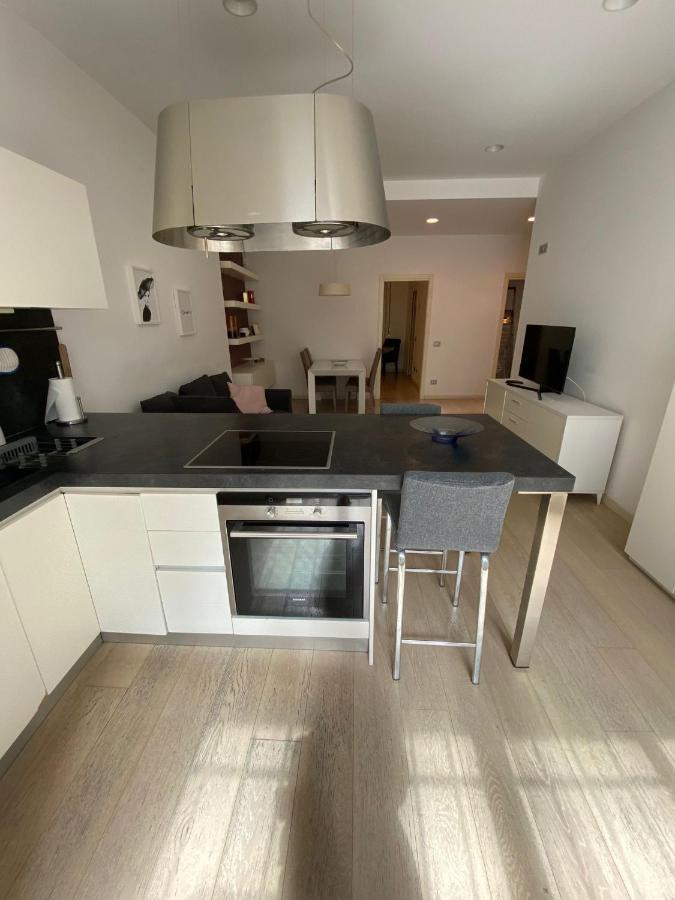 Lovely Apartment In The New Porta Nuova Area Milano Dış mekan fotoğraf